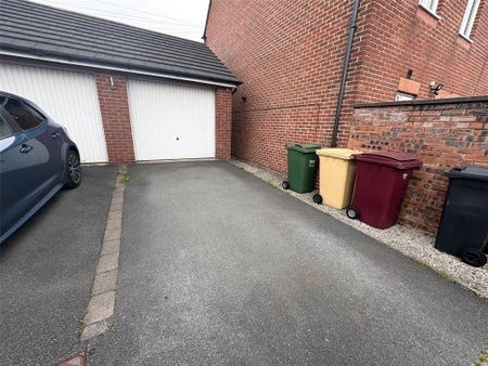 3 bedroom terraced house to rent - Photo 5