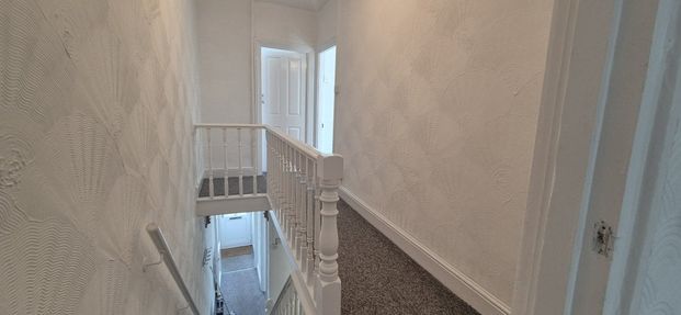 School Road, Jersey Marine, NEATH - Photo 1