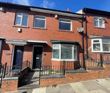 3 bed terraced house to rent in Fairholm Road, Benwell, Newcastle-u... - Photo 4