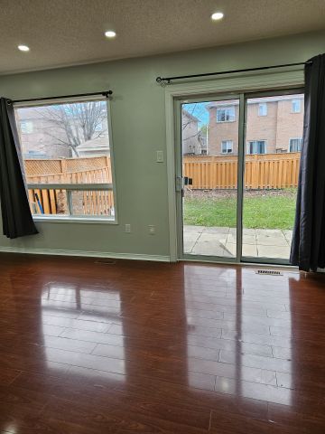 For Lease - 20 Whiteface Crescent, Brampton, Ontario - Photo 2