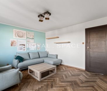 Warszawa, Praga-Południe, Saska Kępa, Aleja Jerzego Waszyngtona - Photo 2