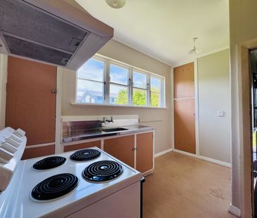 13 Huia Street, Riccarton - Photo 3