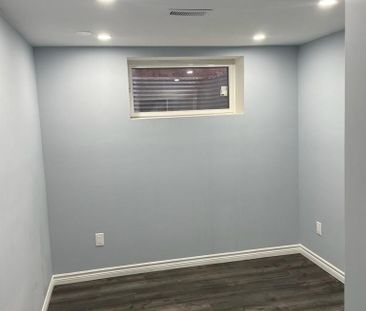 For Lease - 17 Hollowgrove Boulevard Unit# Basement, Brampton, Ontario - Photo 6