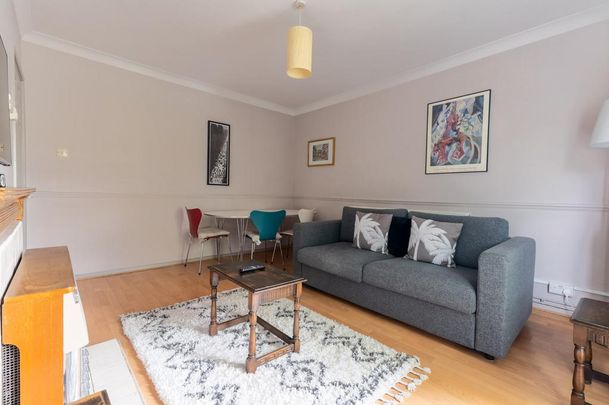 1 bedroom flat to rent - Photo 1