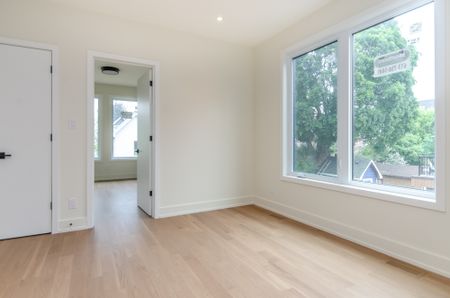 13 Fifth Avenue - Photo 5