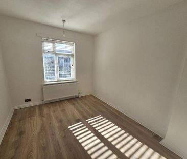 Kingsheath Avenue, Liverpool, L14 2DH - Photo 2