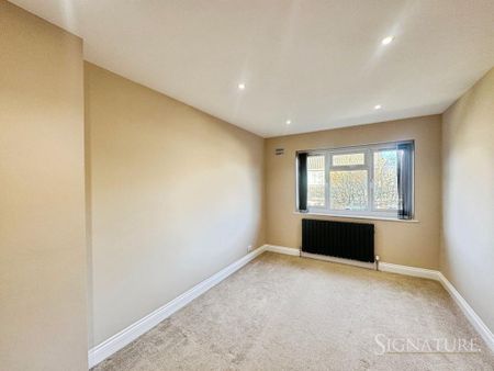 3 bedroom semi-detached house to rent - Photo 5