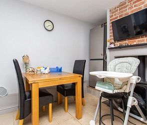 High Street, Wingham, Canterbury, CT3 1AA, Kent - Photo 2