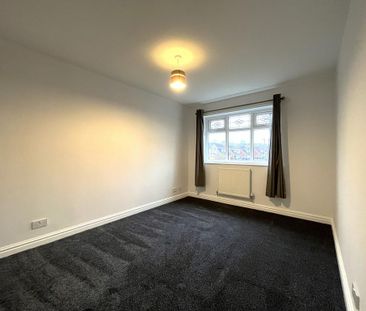4 bedroom detached house to rent - Photo 6