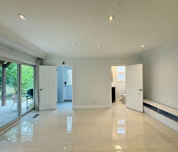 For Lease - 3 Alamosa Drive, Toronto, Ontario - Photo 4