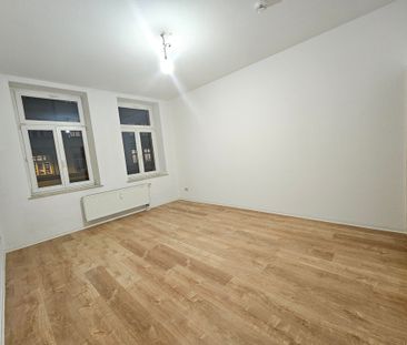 Schöne Wohnung in zentraler Lage mit Balkon - Foto 5