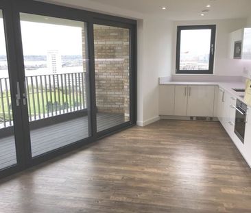 Room in a Shared Flat, Kingfisher Heights, E16 - Photo 2