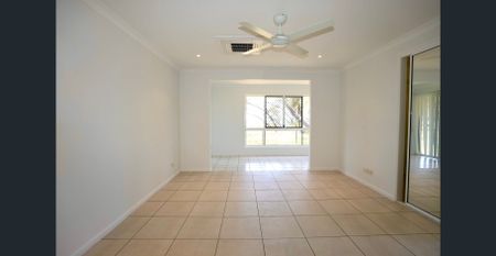 SLEEP TO THE SOUND OF THE WAVES - WAKE UP TO A VIEW OF THE BEACH AND OCEAN IN A LOCATION LIKE NO OTHER - Photo 2