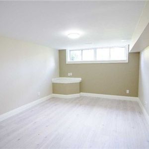 For Lease - 54 James Street, Caledon, Ontario - Photo 3