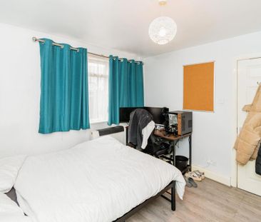 5 bedroom house to rent - Photo 1