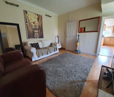 Room in a Shared House, Webb Street, BS5 - Photo 3