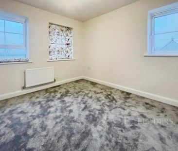 4 bedroom detached house to rent - Photo 1