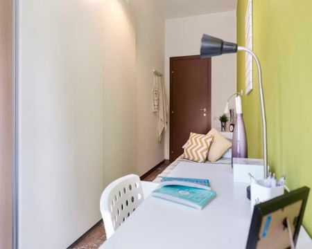 Viale Giovanni Vicini, Bologna, Emilia-Romagna 40134 - Photo 3