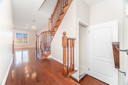 For Lease - 745 Farmstead Drive Unit# 4, Milton, Ontario - Photo 4