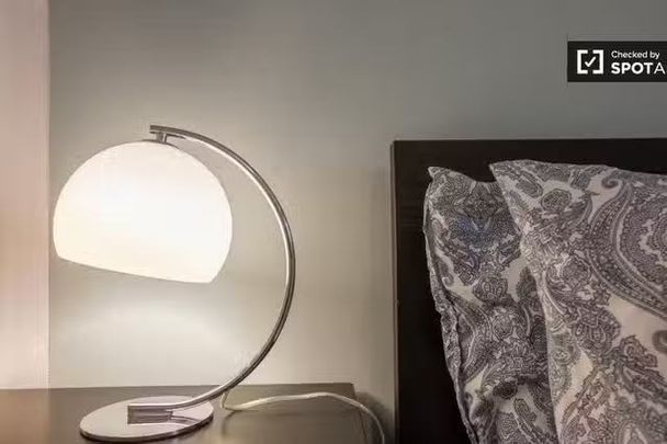 Cozy studio apartment for rent in Rathgar, Dublin - Photo 1