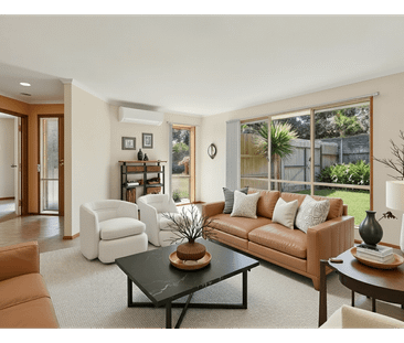 Family Home in heart of Mornington - Photo 1