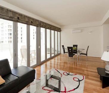 East Perth - Photo 1