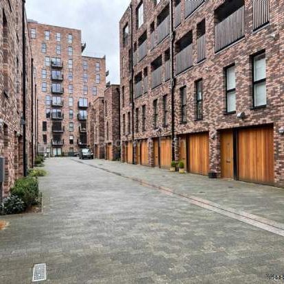 3 bedroom property to rent in Manchester - Photo 1
