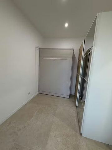 Via Treviglio, Milan, Lombardy 20128 - Photo 5