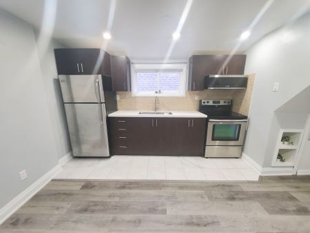 For Lease - 77 Victoria Avenue Unit# 4, Hamilton, Ontario - Photo 5