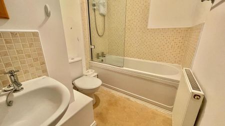 1 bedroom apartment to rent - Photo 4