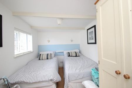 3 bedroom detached house to rent - Photo 5