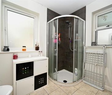 Apt 2, 61 Central Avenue, Bangor, BT20 3AU - Photo 5