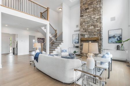 For Lease - 8 Clydesdale Court, Oro-Medonte, Ontario - Photo 2