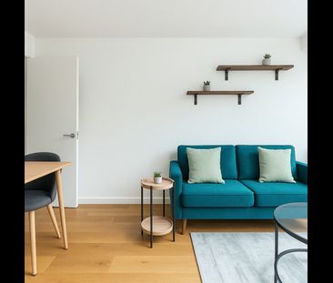 1 Bed Flat, Bullen Street, SW11 - Photo 4