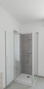 Rental Apartment Bordeaux Saint-Jean - Photo 4