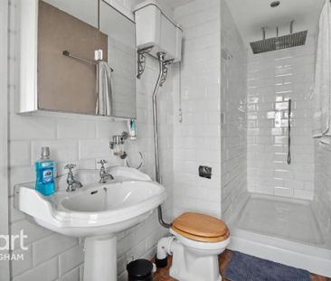 5 bedroom semi-detached house to rent - Photo 6