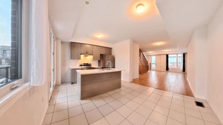 For Lease - 59 Sorbara Way, Whitby, Ontario - Photo 4