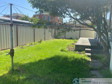 82 Royal Avenue, 3171, Springvale Vic - Photo 4