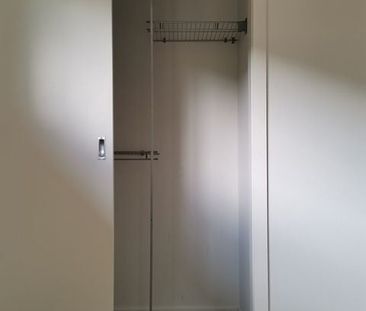 2 Bedroom standalone house in Te Atatu Peninsula - Photo 3