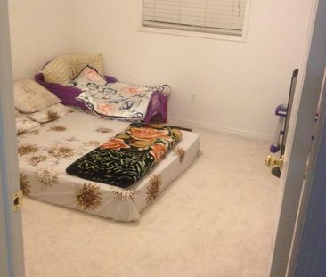 For Lease - 42 Flurry Circle, Brampton, Ontario - Photo 5