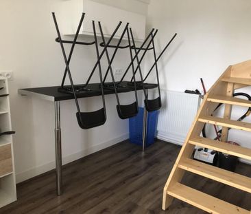 Location Appartement 1 pièce Meublé 23m² ANGERS 49100 - Photo 3