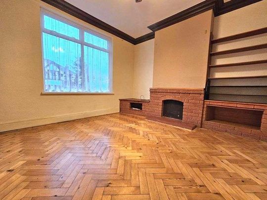 Oak Road, West Bromwich, B70 - Photo 1