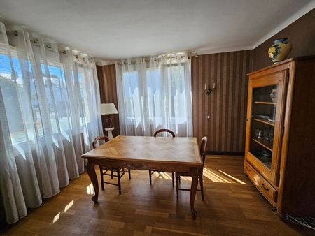 Location Maison 5 pièces 100m² - Photo 2