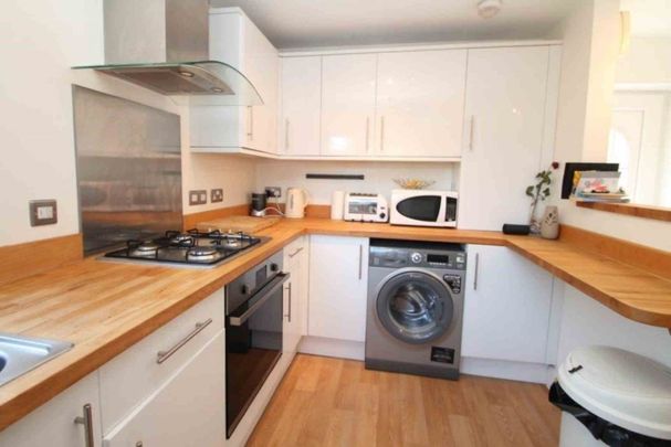 2 bed Maisonette for rent - Photo 1