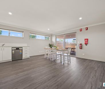 Modern Co-Living house in Lakelands - Private & Fully Furnished Roo... - Photo 1