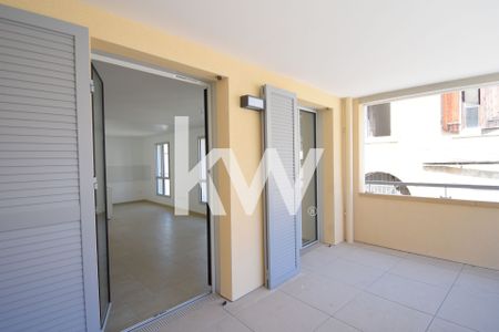 Appartement MARSEILLE 02 - Photo 4