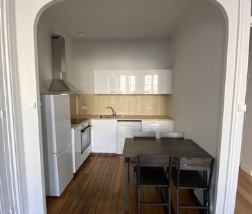 Location Appartement 3 pièces 64m² LYON 7ème - Photo 6