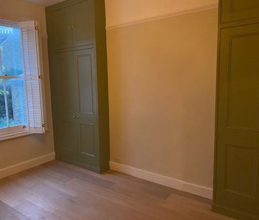 2 Bed Terraced House, Torbay Road, NW6 - Photo 2