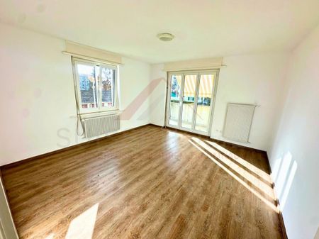 Modern 3.5-room apartment with balcony - sunny, quiet and ready to move in immediately - Foto 2