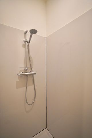 Gelijkvloers appartement te huur in Oosteeklo - Photo 2